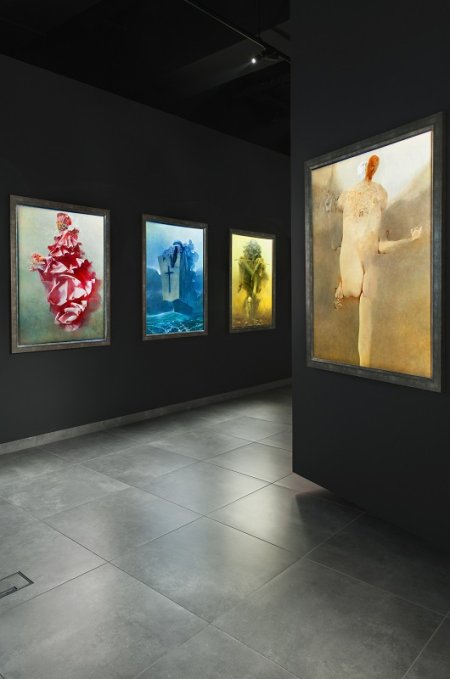 Galeria Zdzisława Beksińskiego w Krakowie Kolekcja Anny i Piotra Dmochowskich