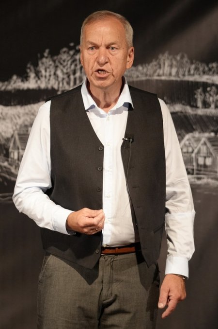 GODAJOM MI HELMUT  [wydarzenie gościnne: Sławomir Rosowski]
